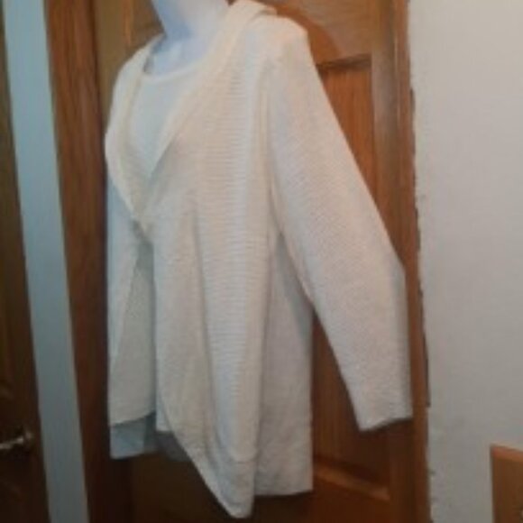 Women's sweater - Picture 3 of 16